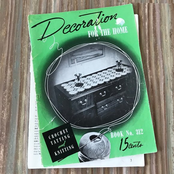 Decoration for the Home Doilies Runners Vintage 1930s Crochet Pattern Book 312 - Picture 1 of 6